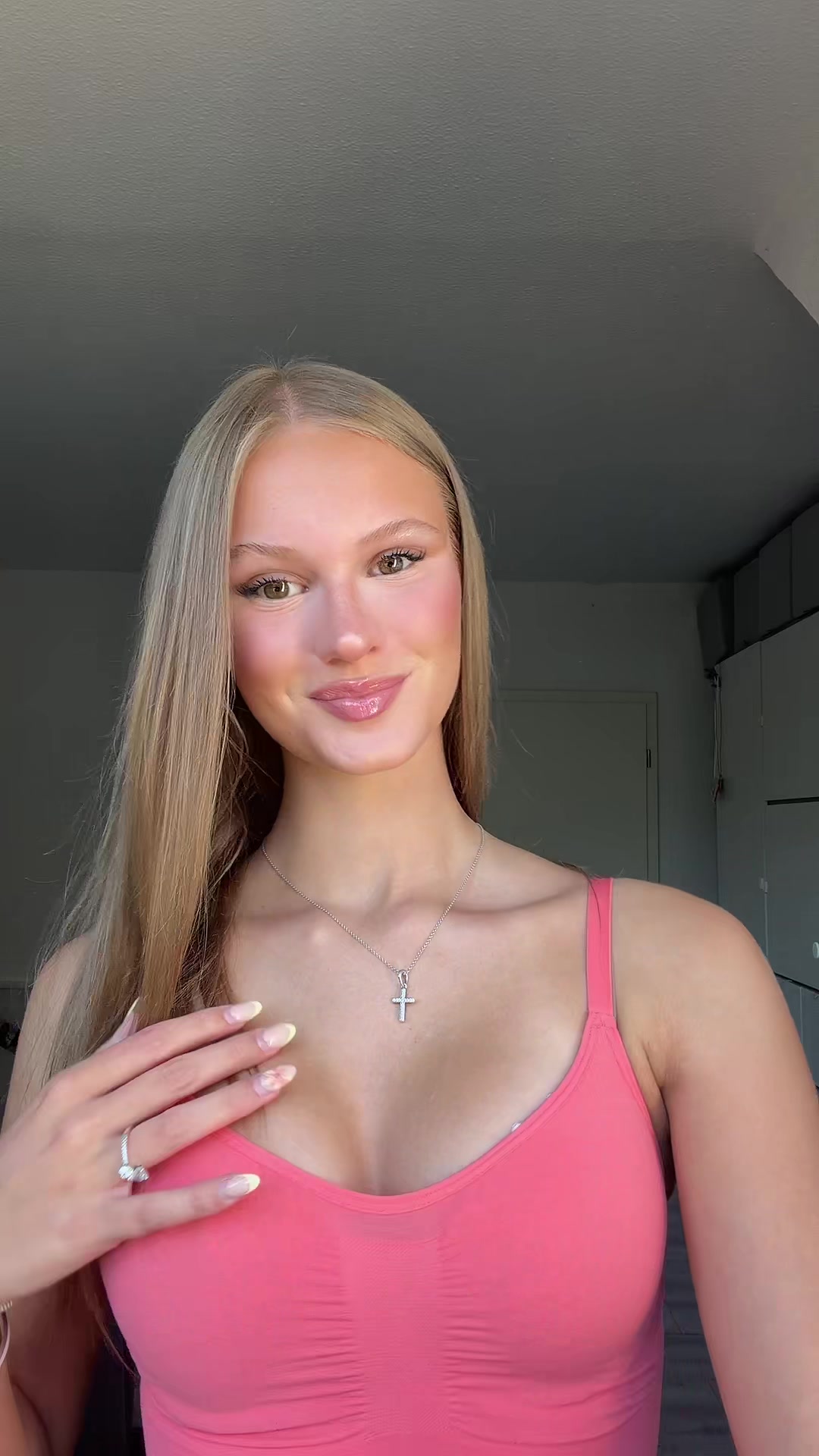 @antonia
