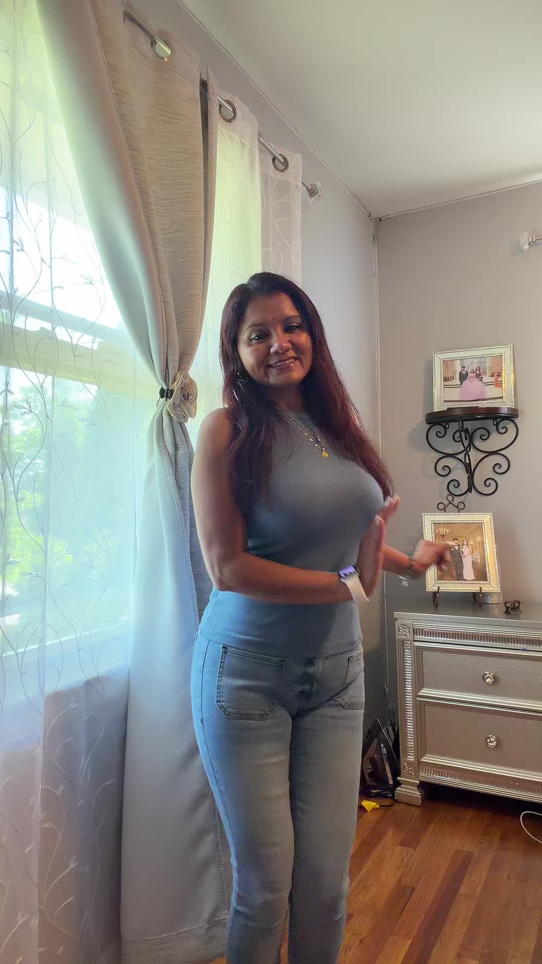 @YEISY