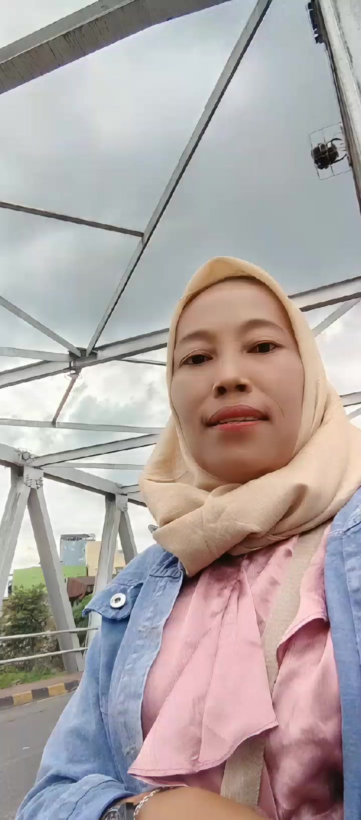 @lelaratna02