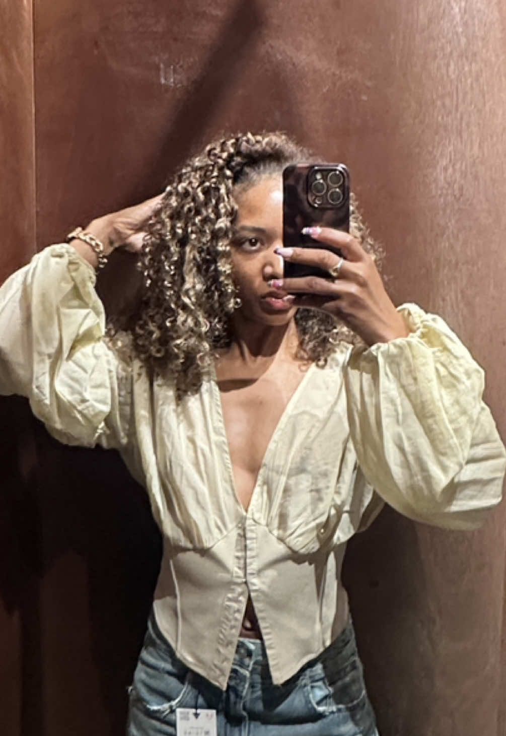 @khalah | IG: @kmo.tionn