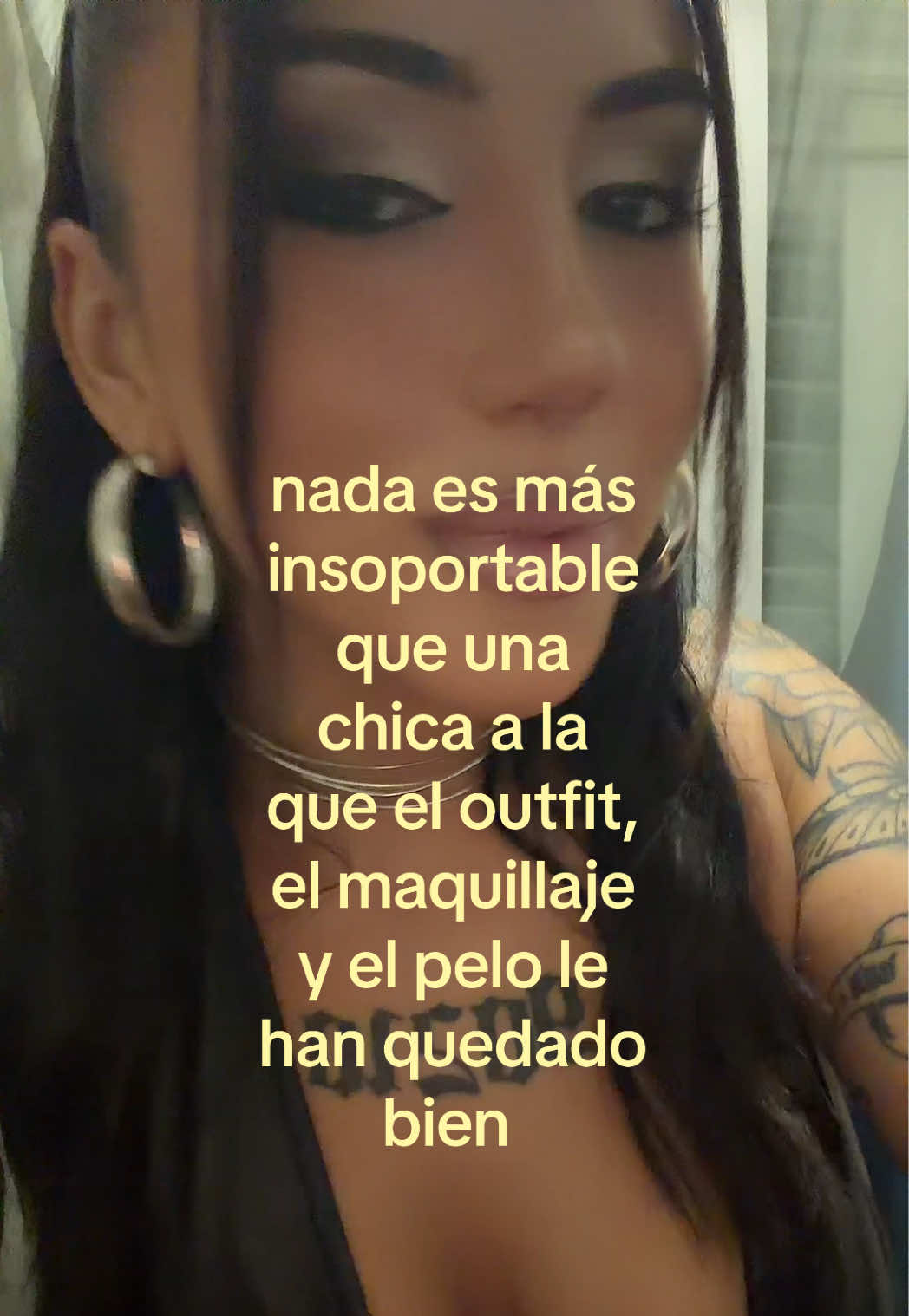 @d3lusi0n4l__