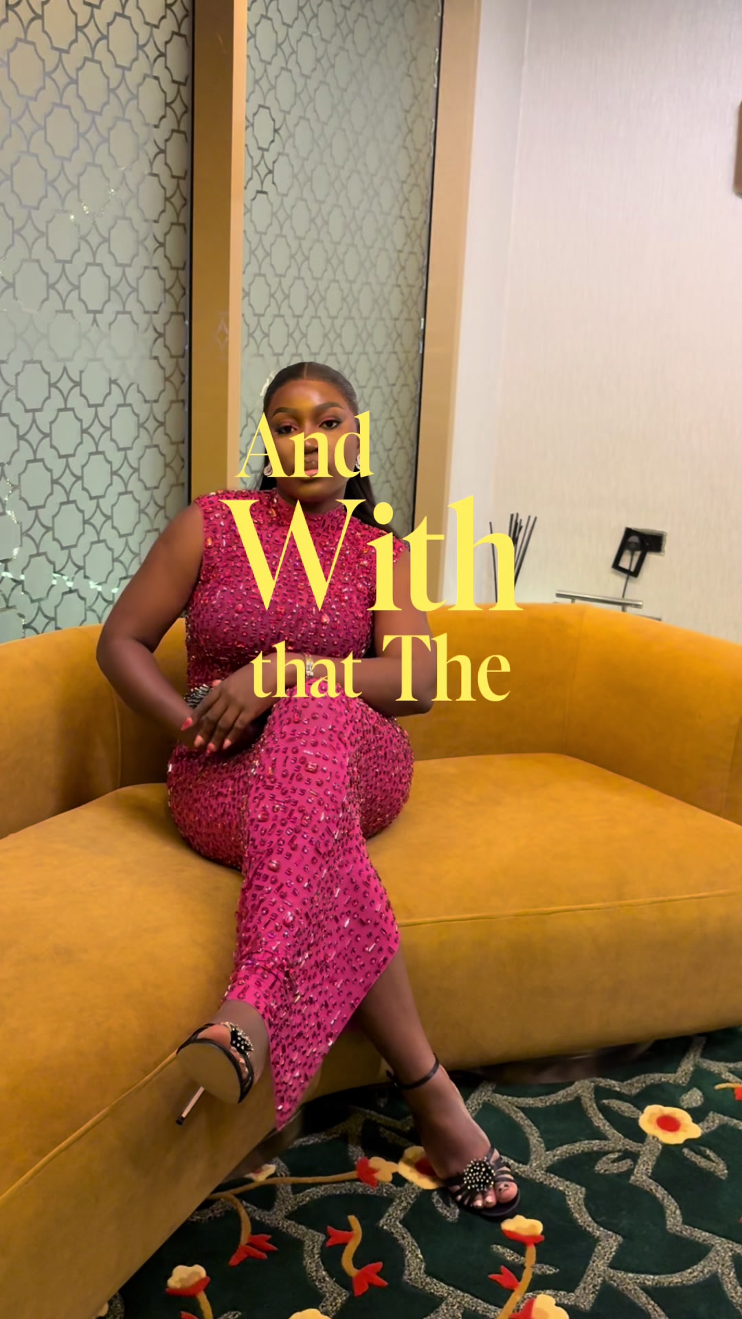 @Kiki  wears 👗👠👙