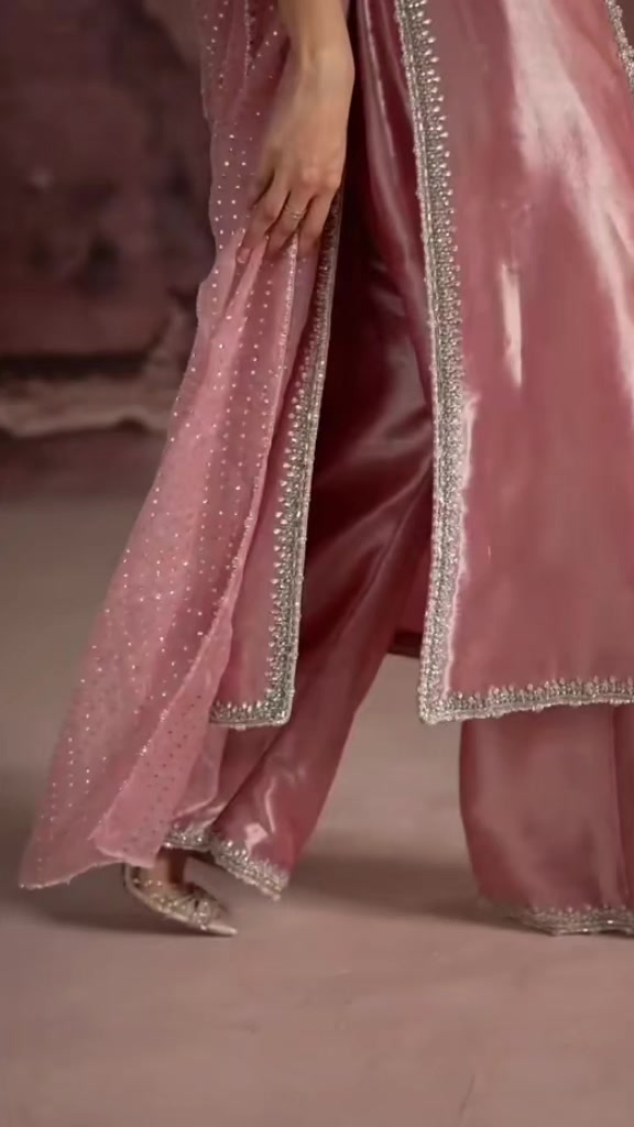 @bridal_house