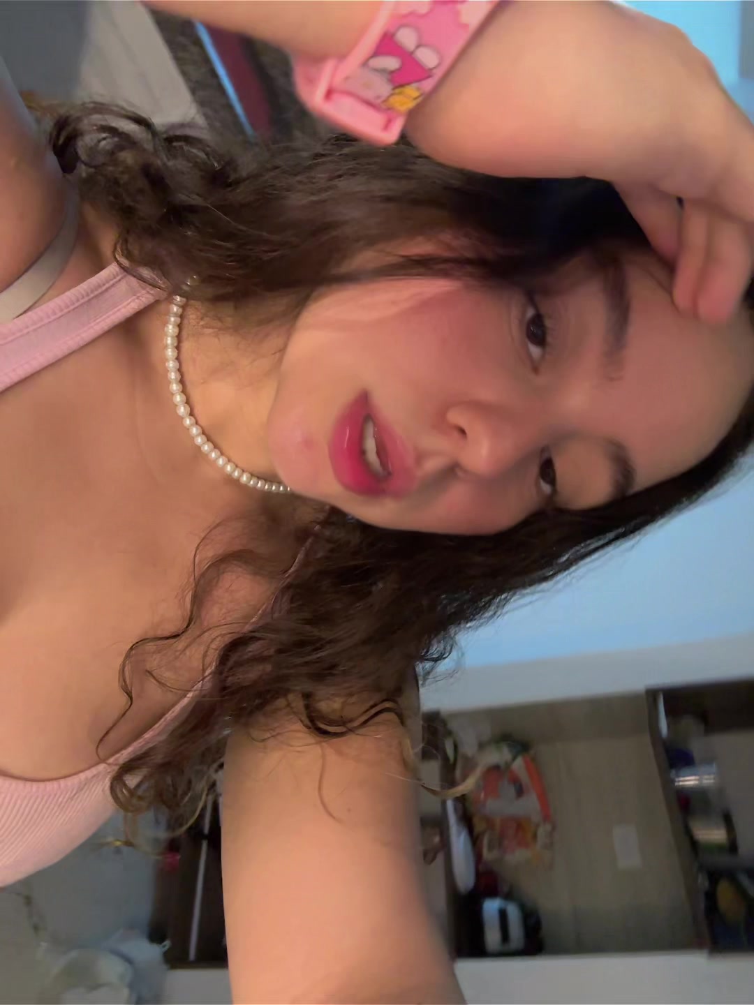 @taniassalazar