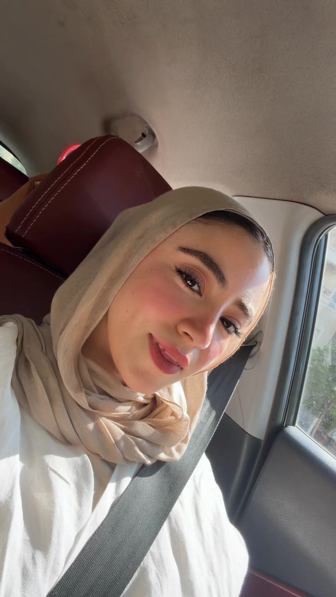 @LOZAA