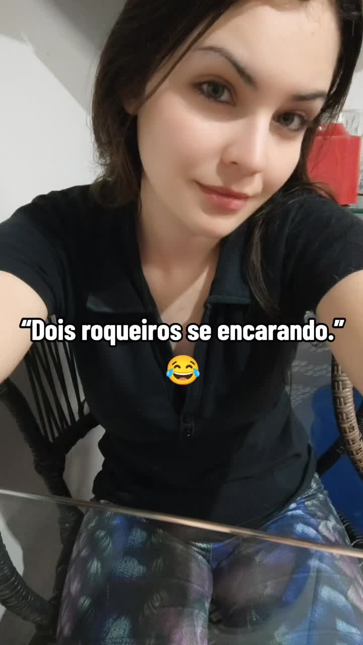 @𝑪𝒂𝒓𝒍𝒂𝑹𝒐𝒄𝒌𝑩𝒂𝒄𝒌