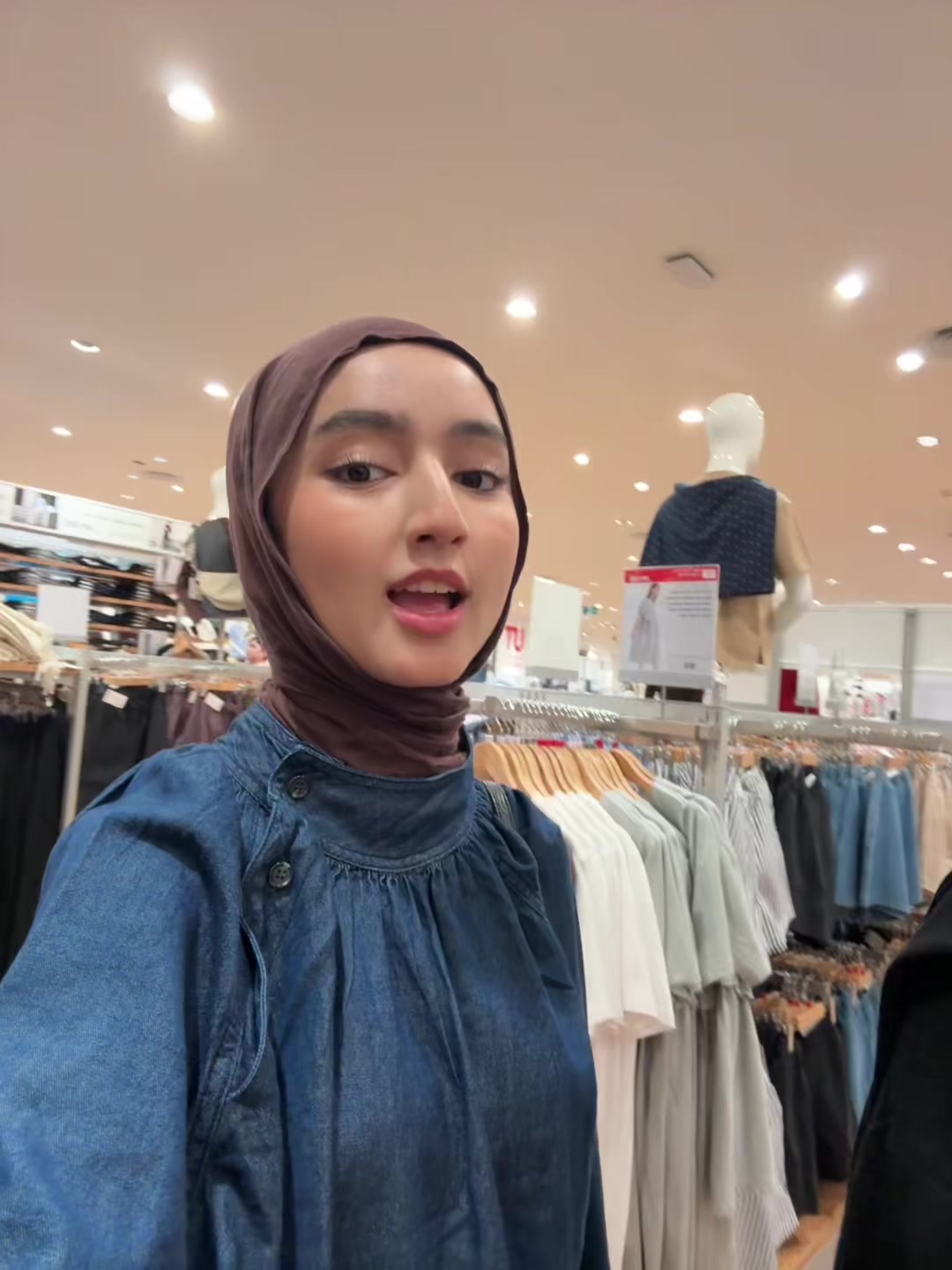 @nisreen୨ৎ