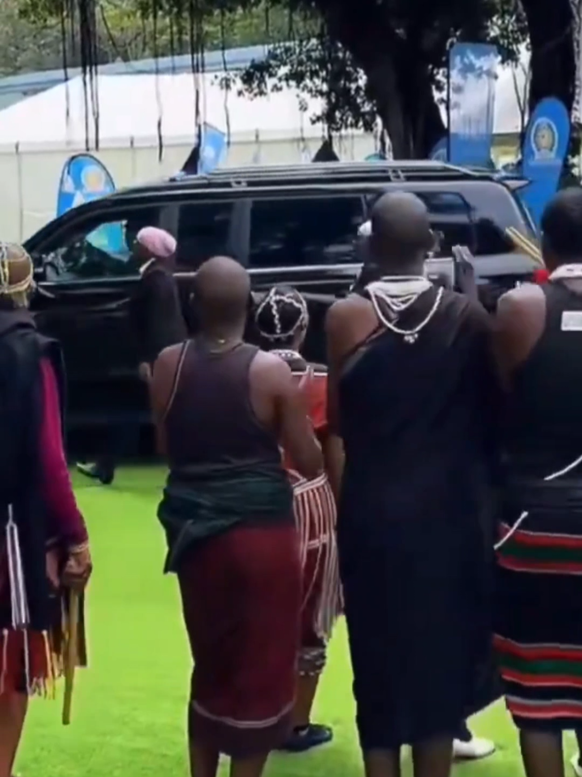 @Yoweri Kaguta Museveni