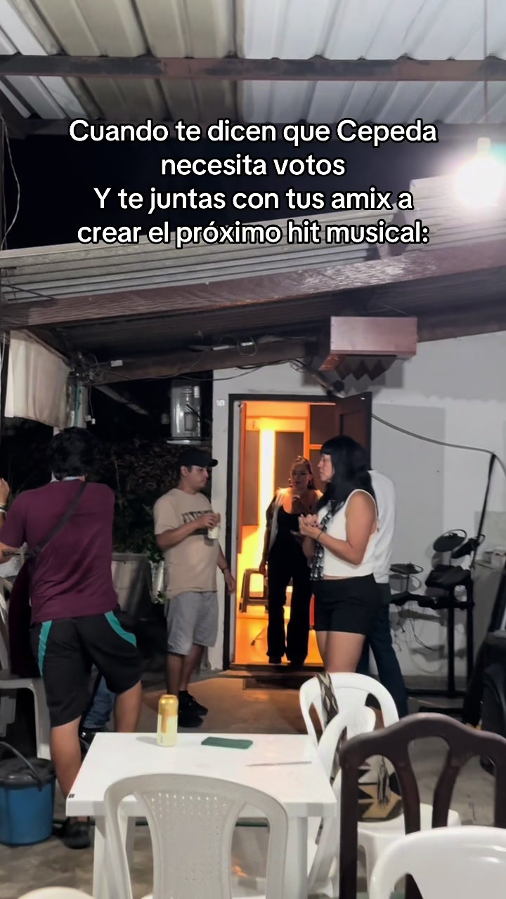 @Aura Enríquez
