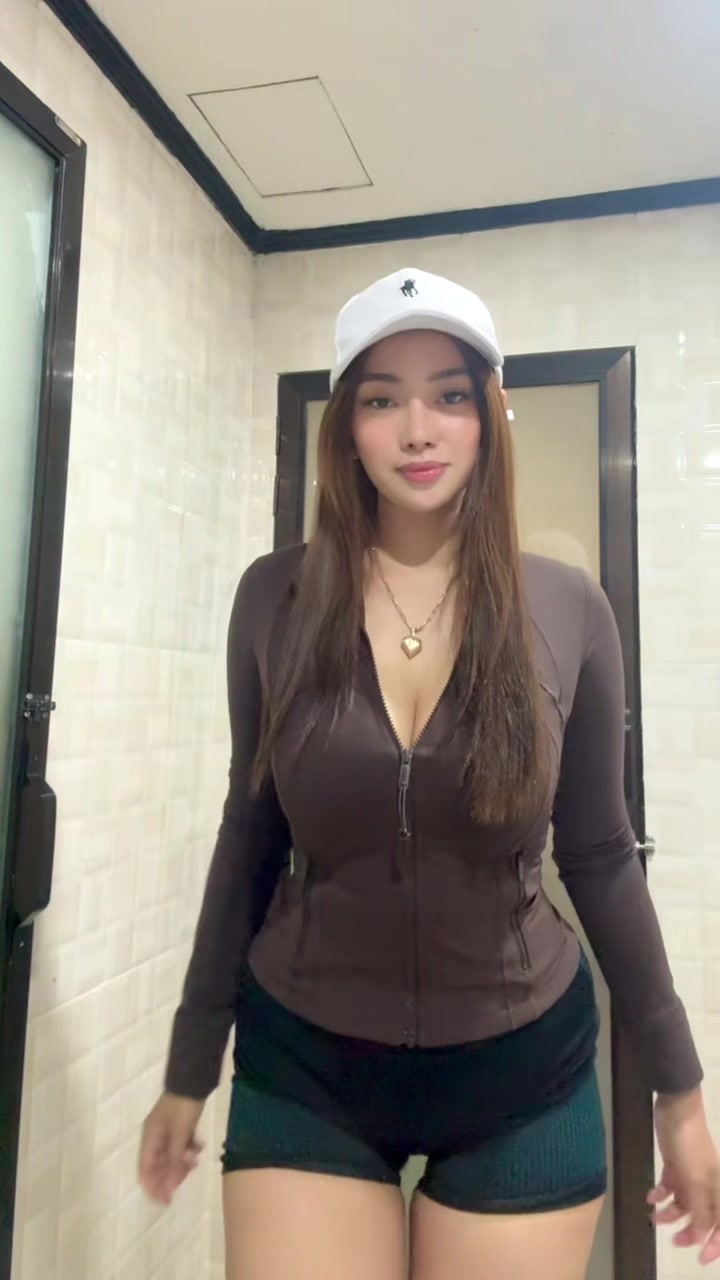 @Collyn Queaño