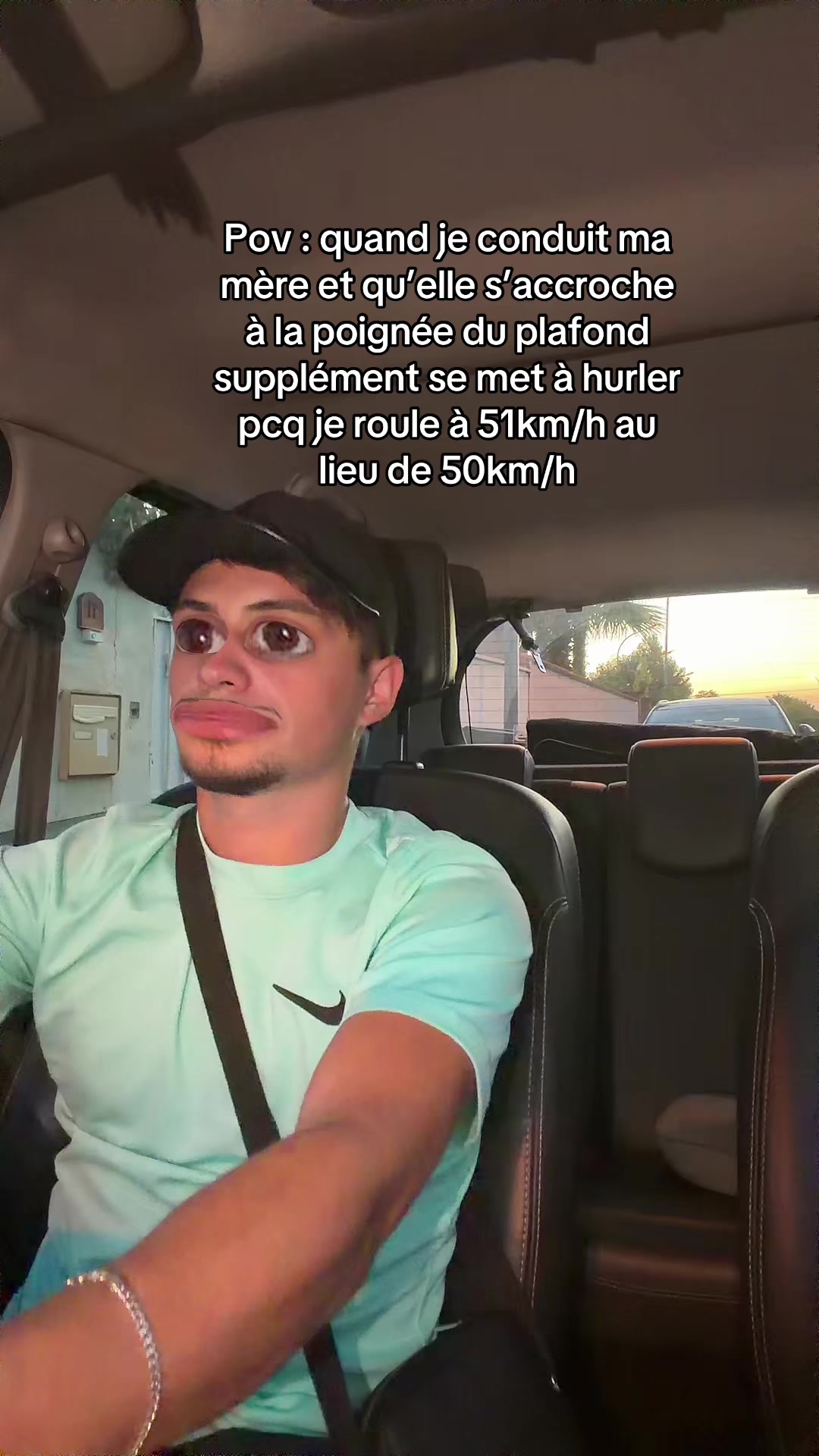@LeMasqu&eacute;31100