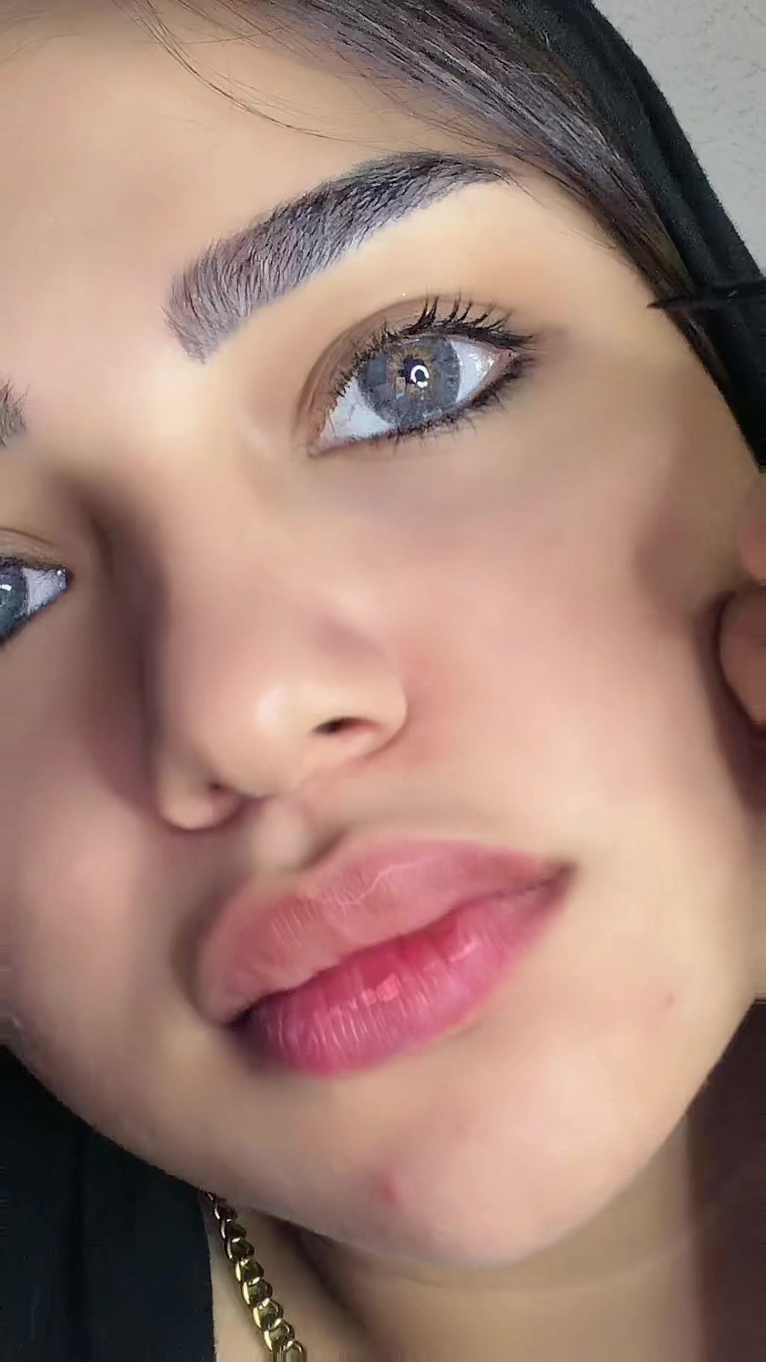 @LOGYELSONY