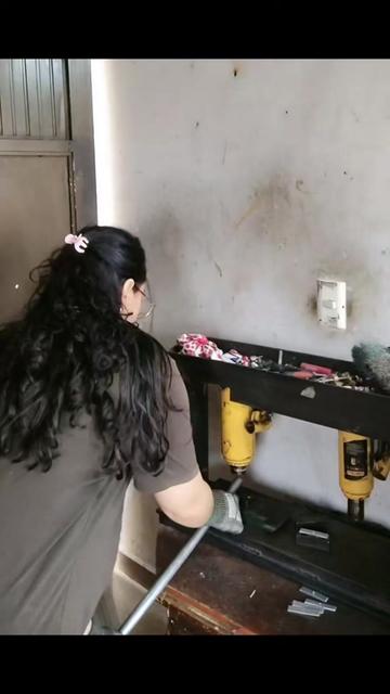 @Daniela. 👩&zwj;🔧