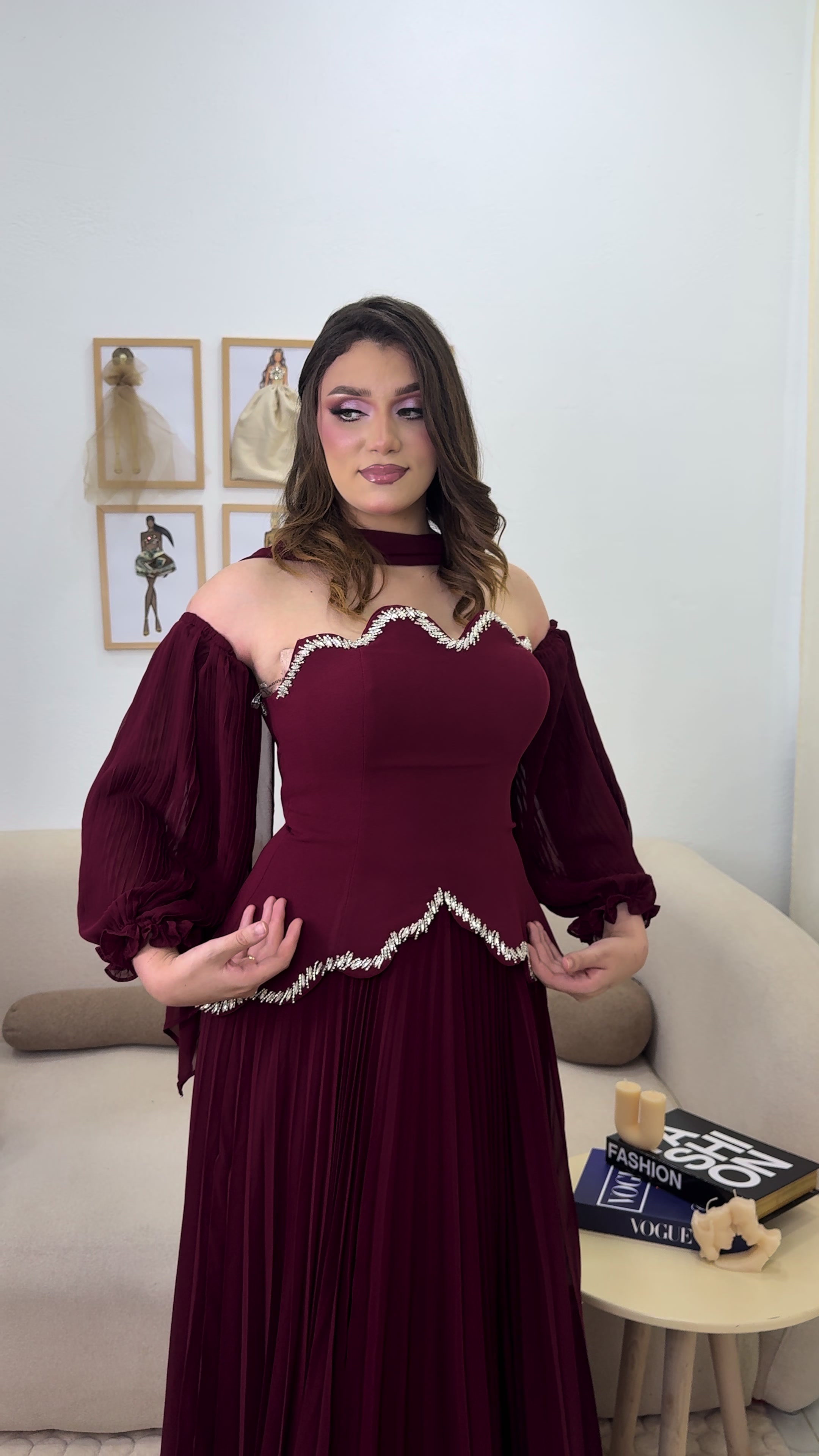 @Miss aniqa 24