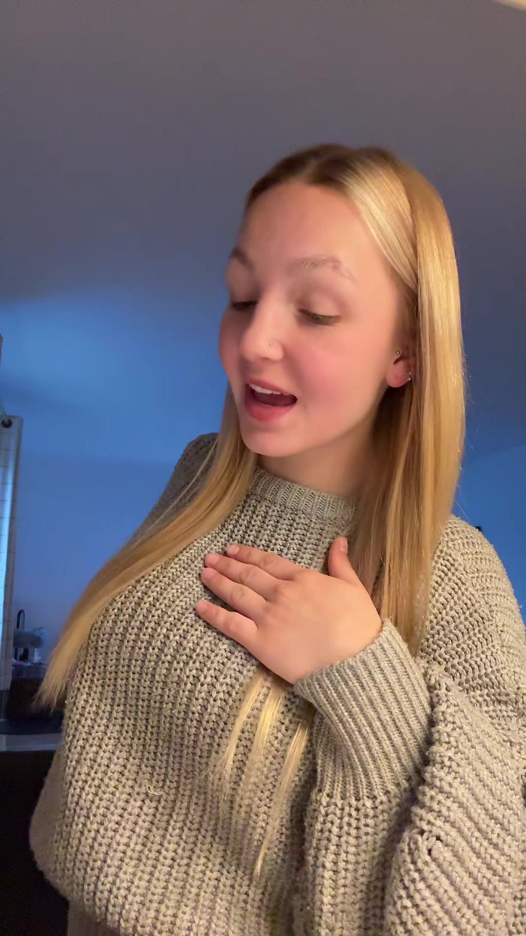 @Allissa_moncarnie