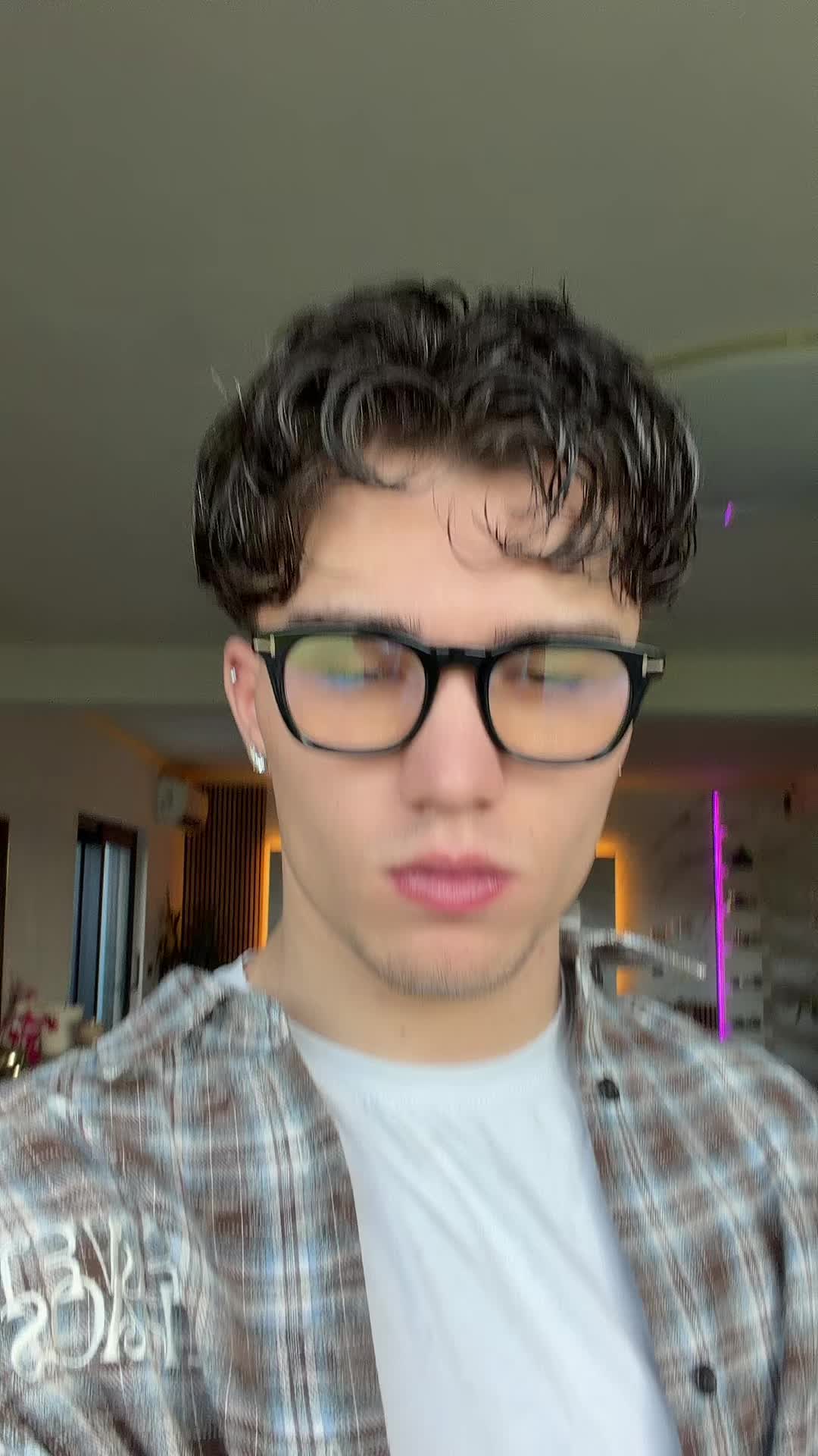 @&AElig;