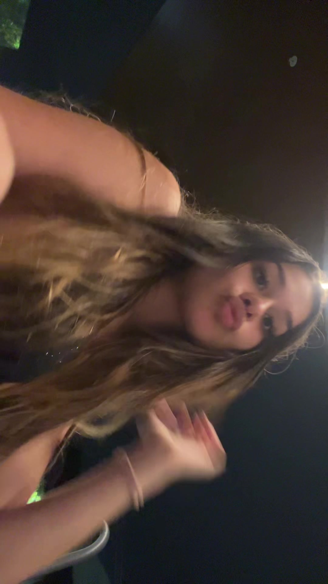 @zellalunaa