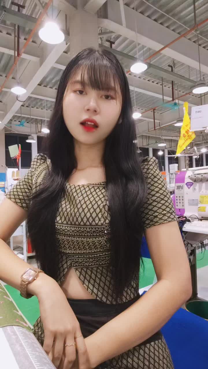 @🌸Chit Su🌸🇲🇲🇨🇳(အိမ်ပြေး)
