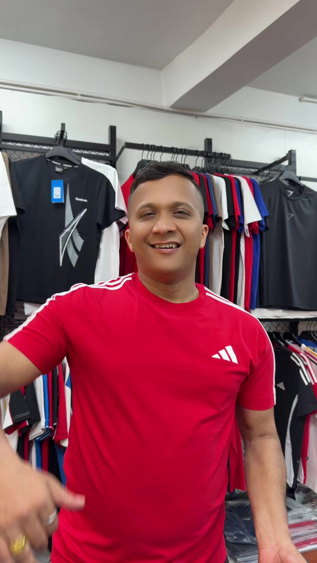 @Jungle clothing store