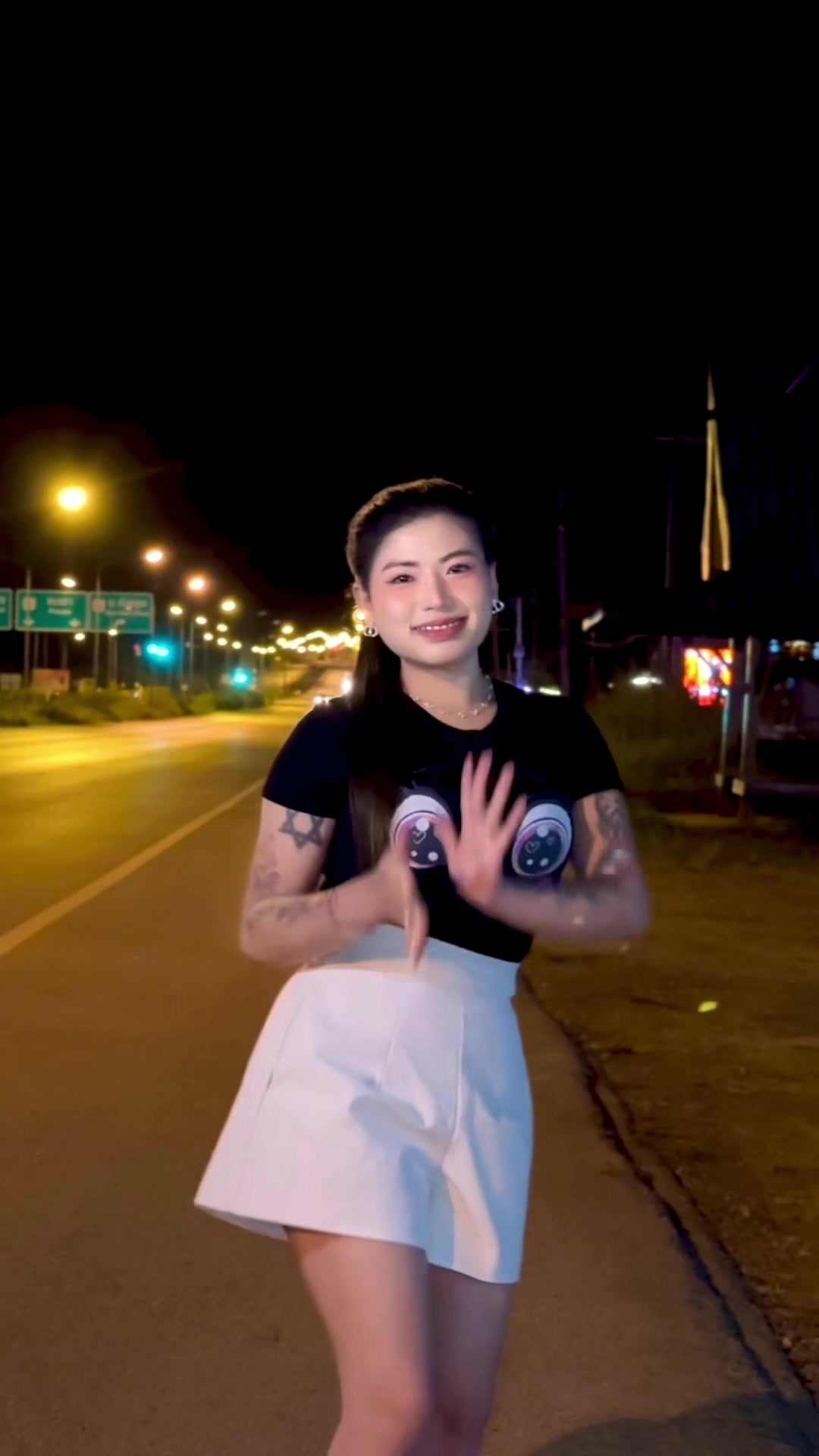 @<อะบู้ สายรุ้ง>《Ar Nya》