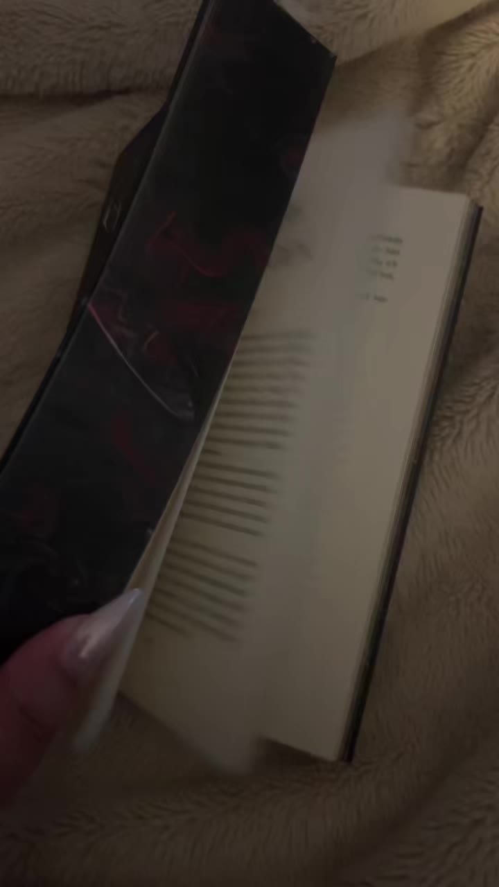 @Kate📚Dark.shelf🖤