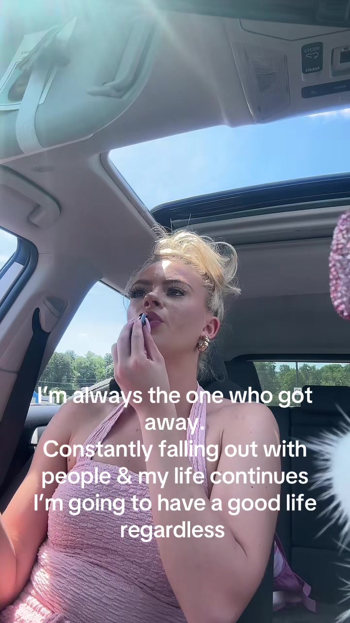 @Victoria Angelica