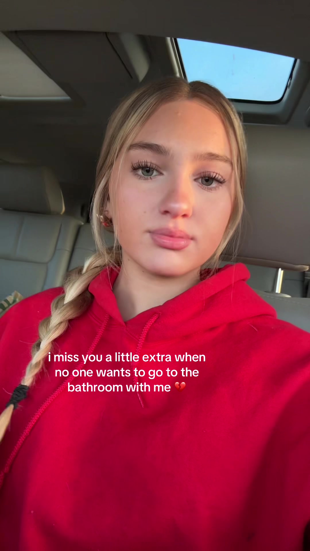 @⃟