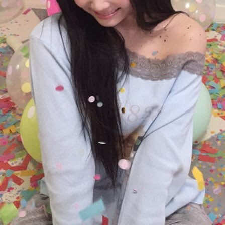 @￴