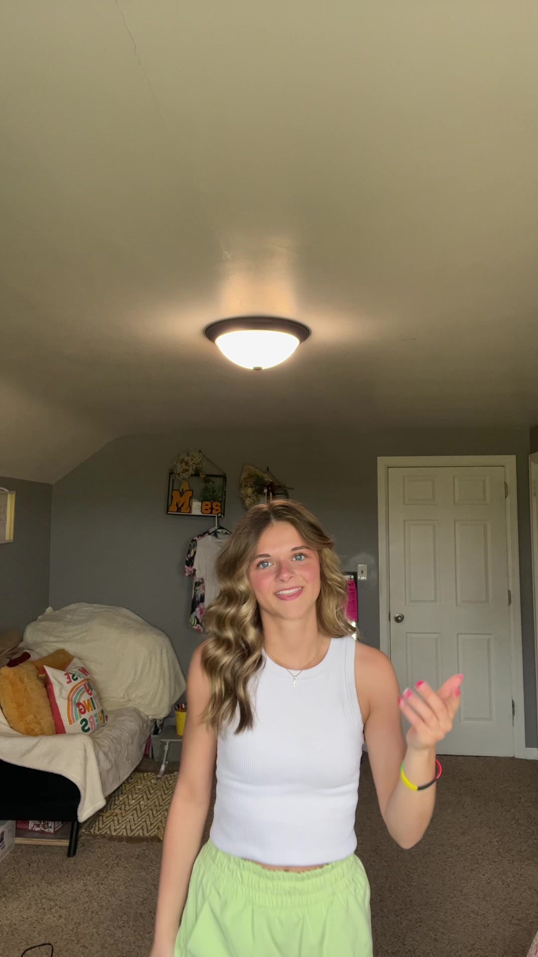 @Alayna🤍✝️