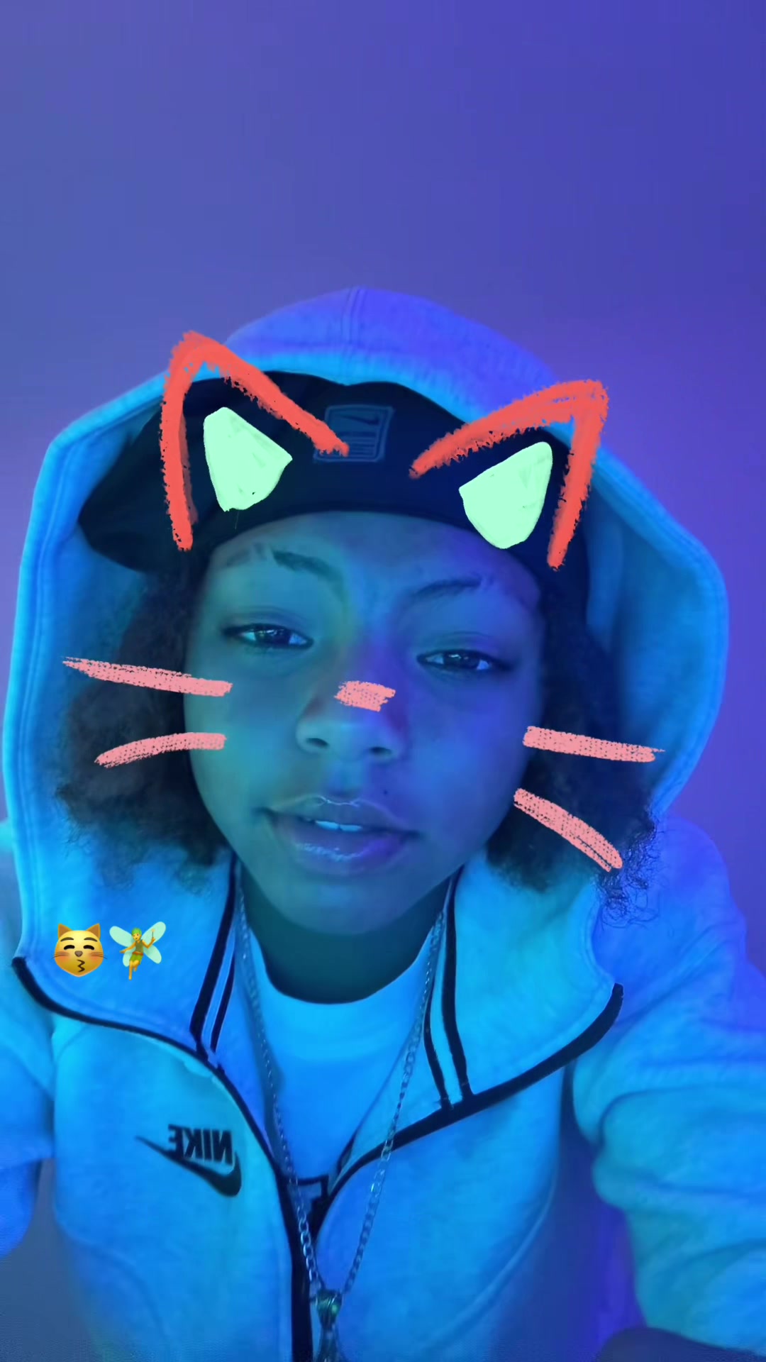 @😉