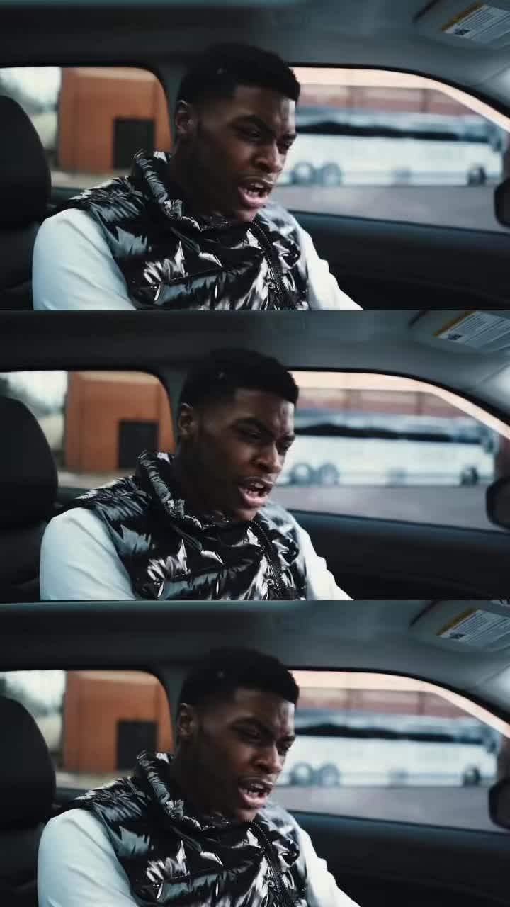 @⃟