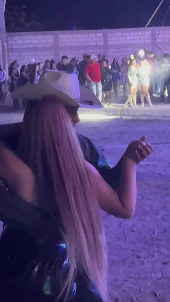 @𝑳𝒊𝒏𝒅𝒂 𝑻𝒂𝒑𝒊𝒂🌵
