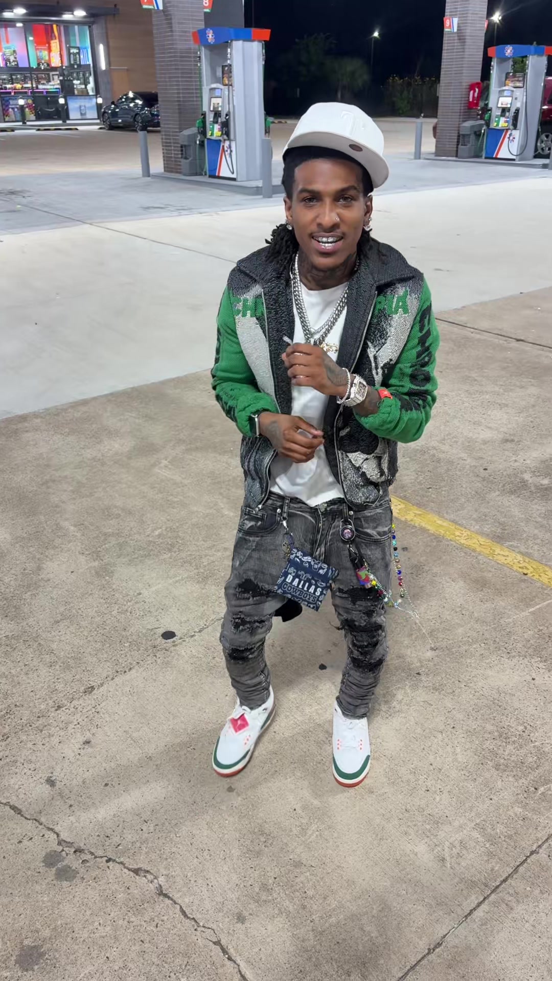 @Poohthedon
