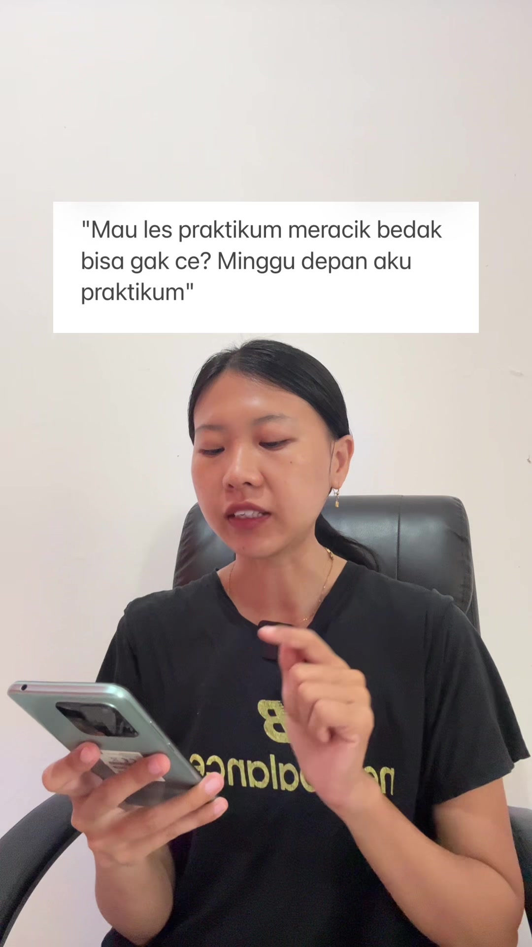@Apoteker Anita