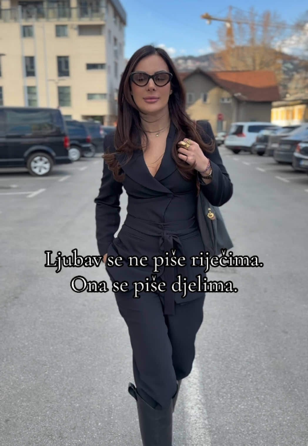 @Samra Menzilovic