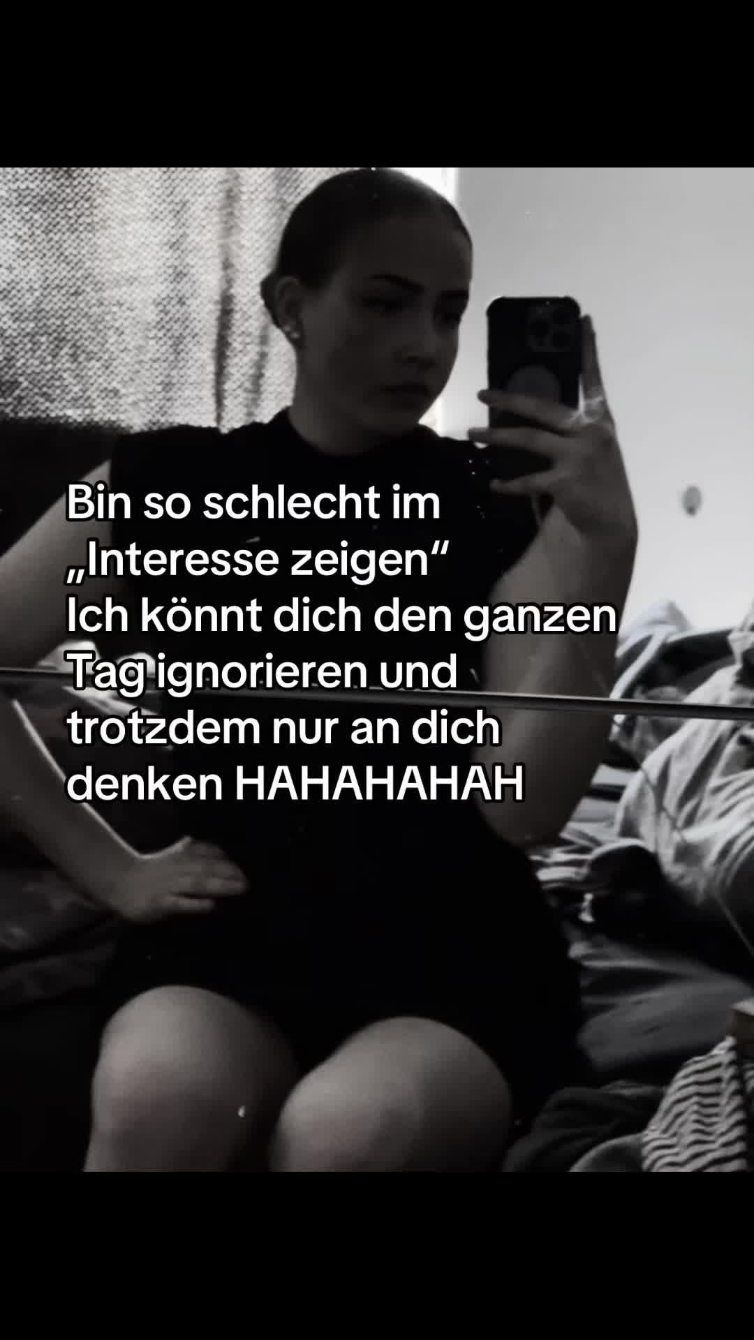 @laura