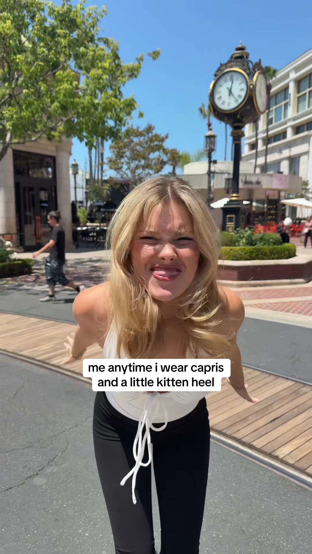 @sarahcoome