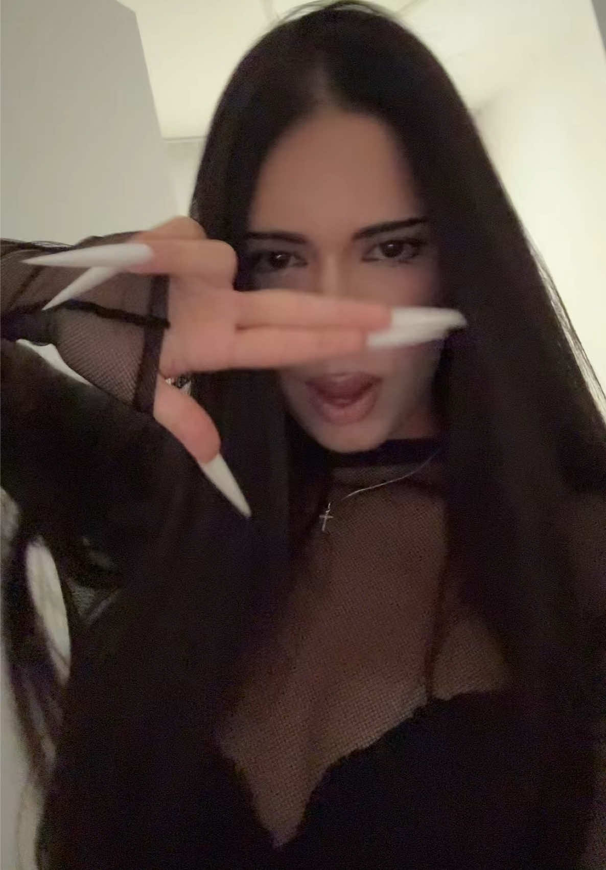 @domı