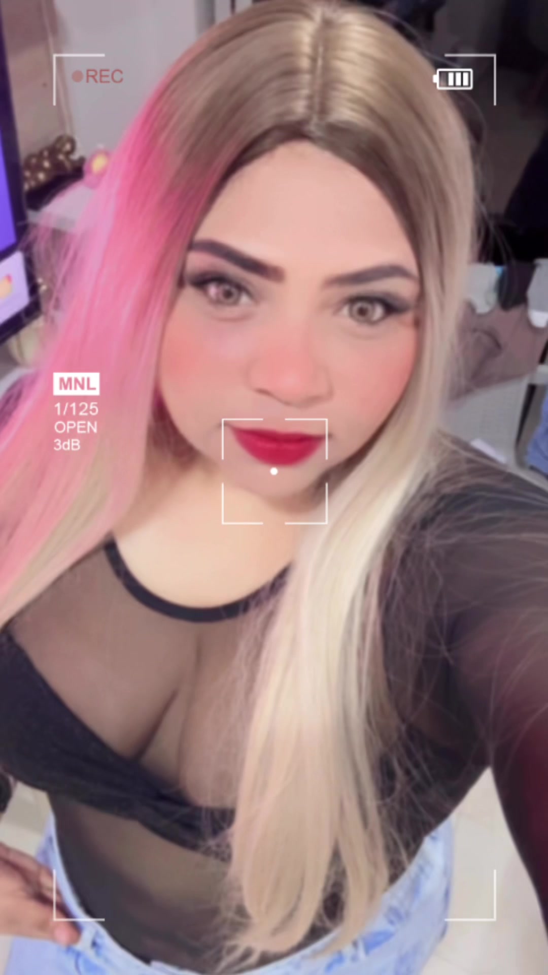 @Ynifer