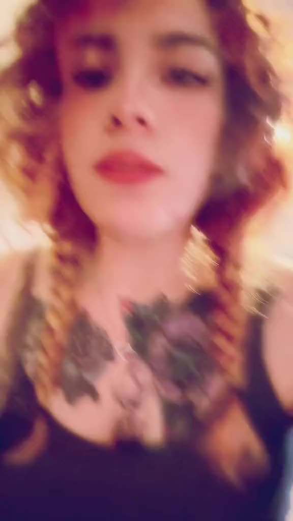 @MonaKombat