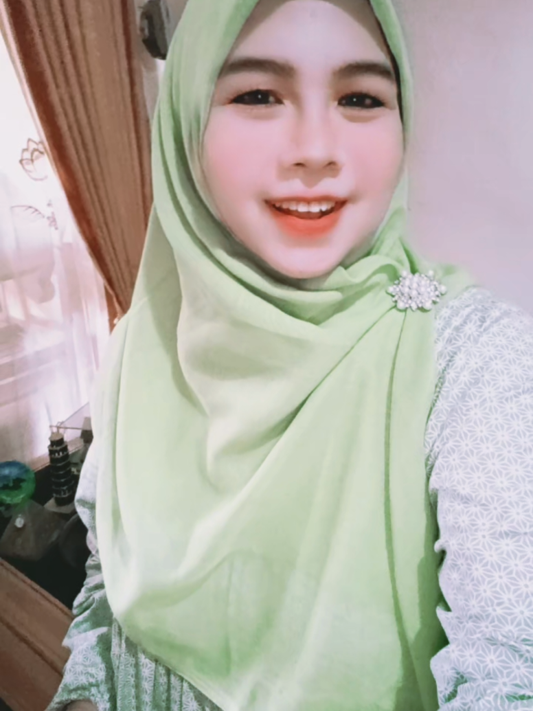 @💙Cici Harahap🧕