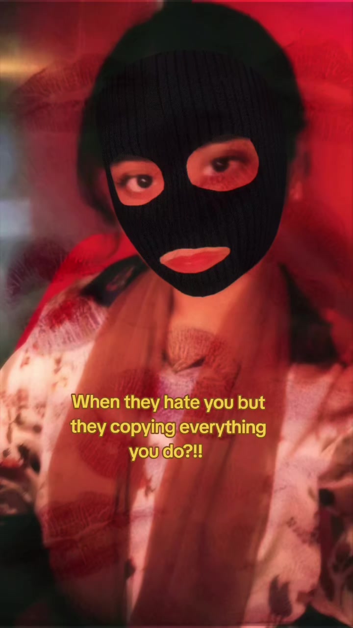 @๐๐๐ก๐๐๐ข๐ฃ๐