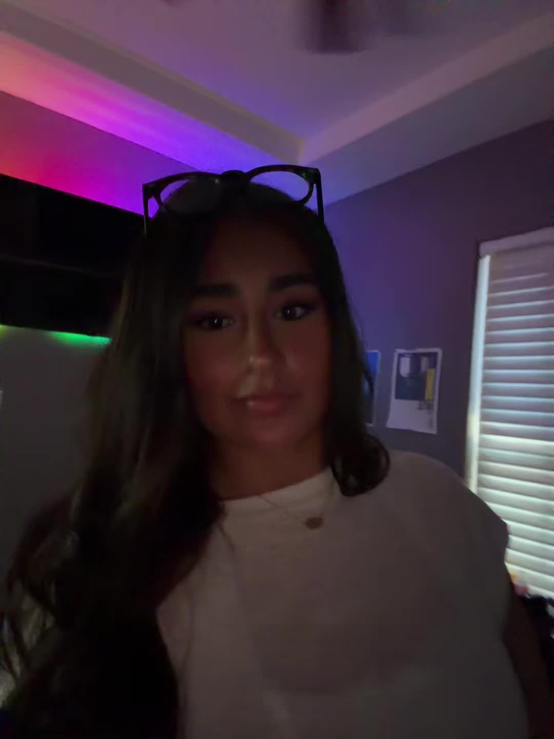 @️