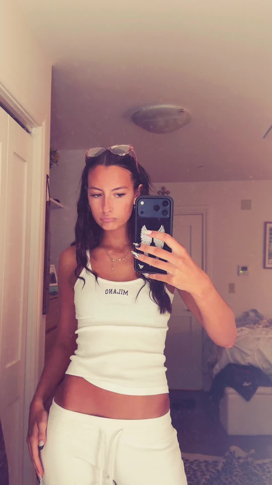 @ella