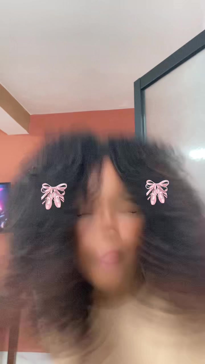 @Sparidjane