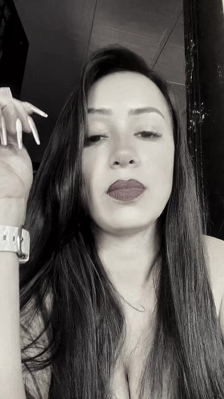 @crismarvera