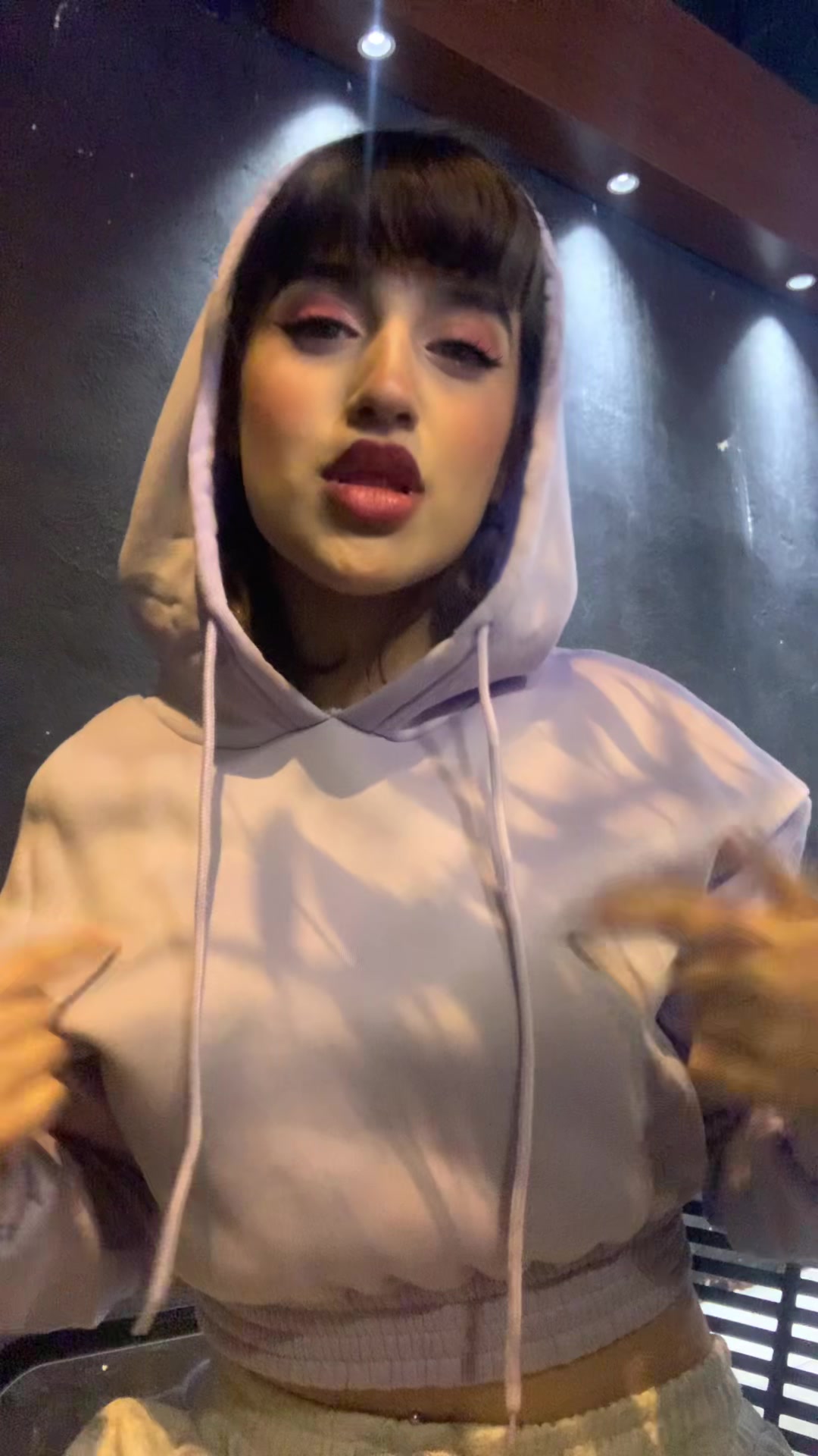 @ZaHrA🧚🏻&zwj;♀️💕