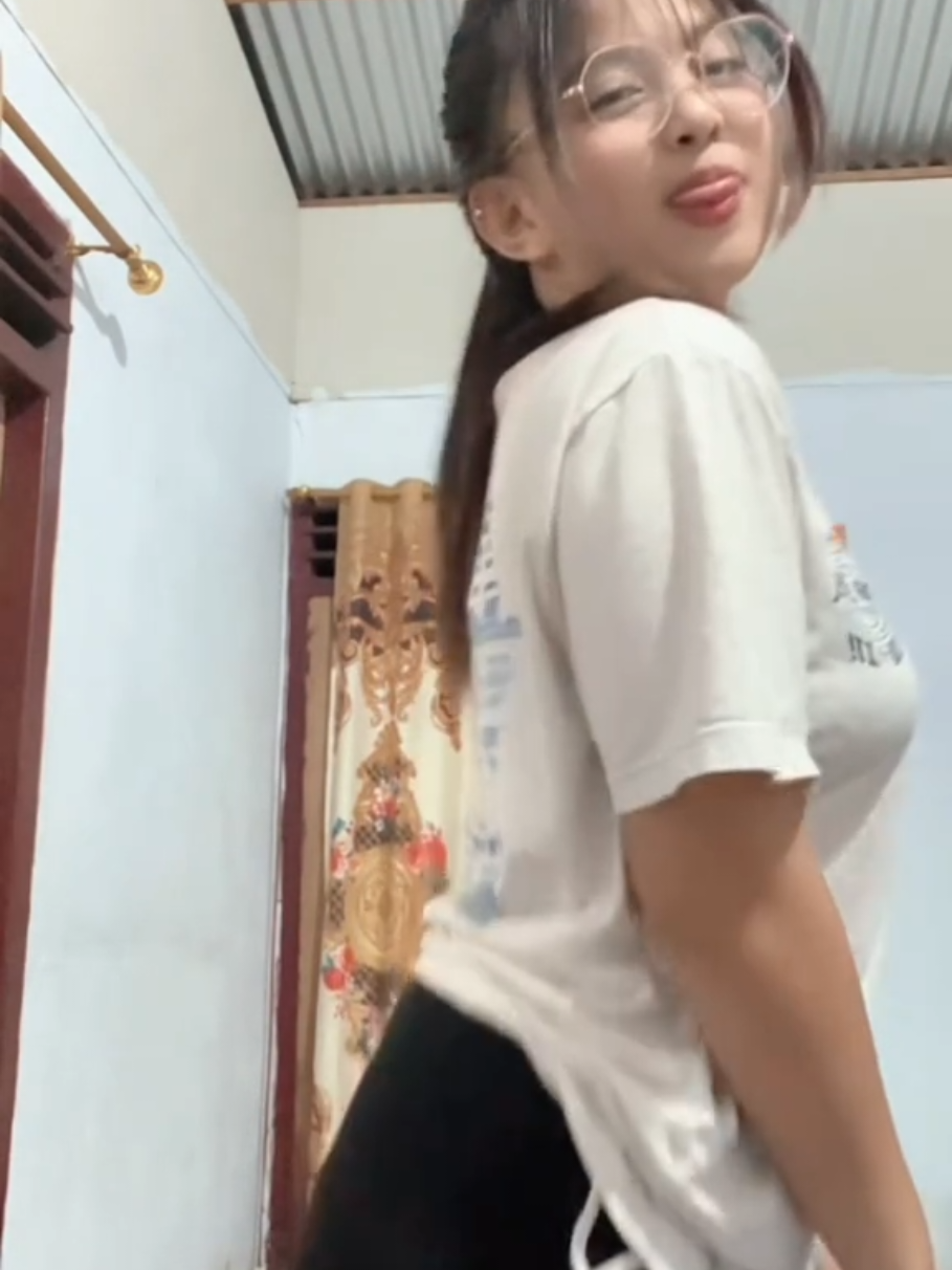 @user19579928838