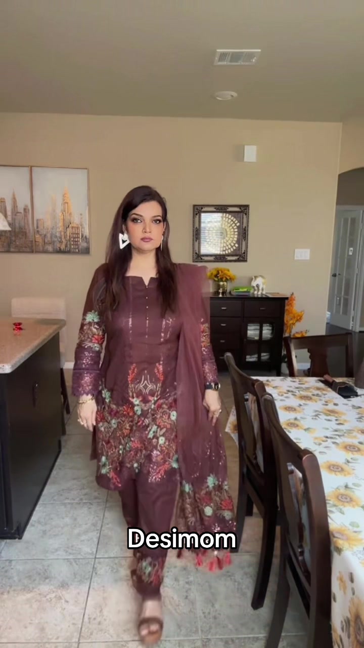@Desimom-HosanAra❤️حُسن آرا