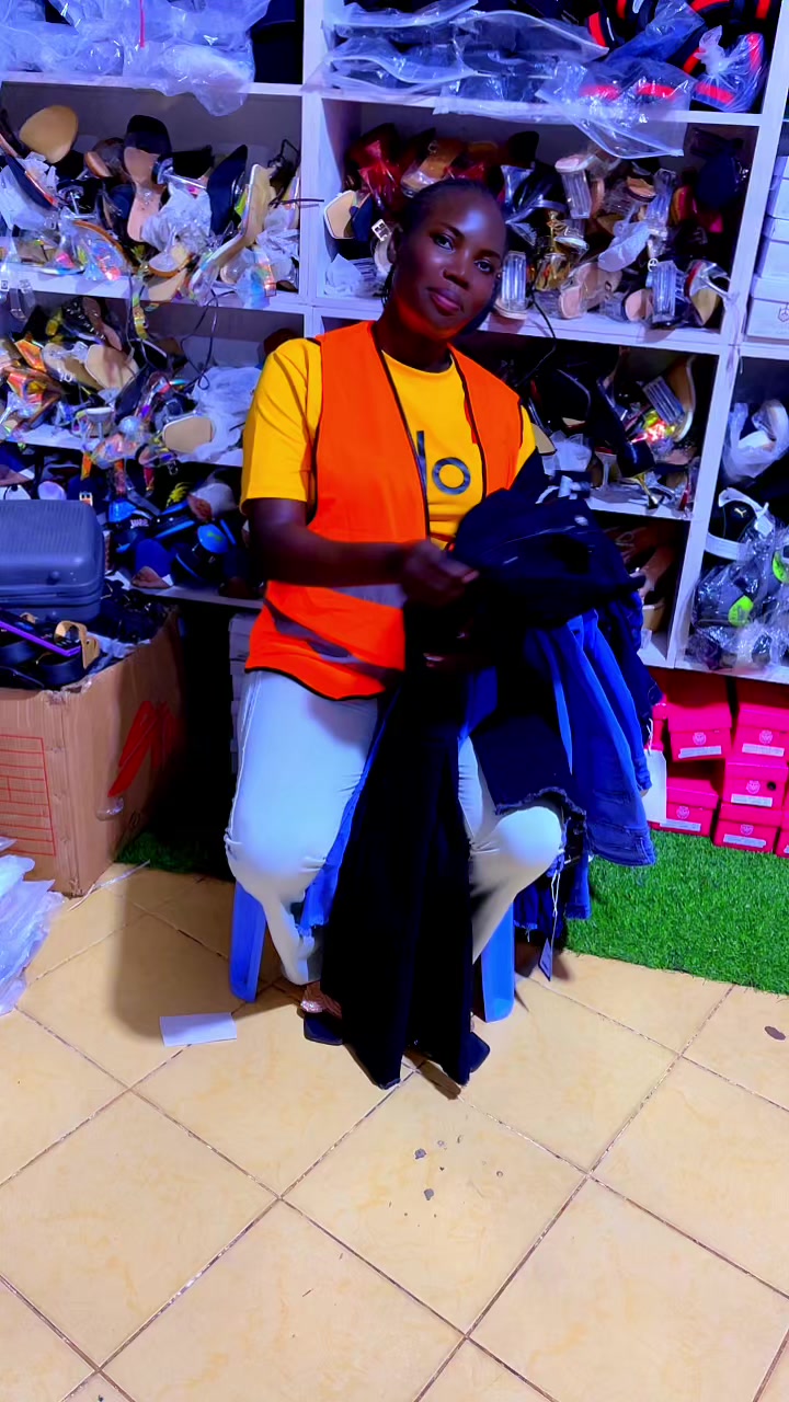 @vee wholesaler